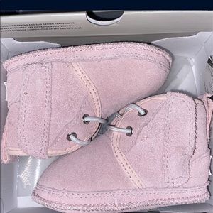 Baby girl Ugg’s
